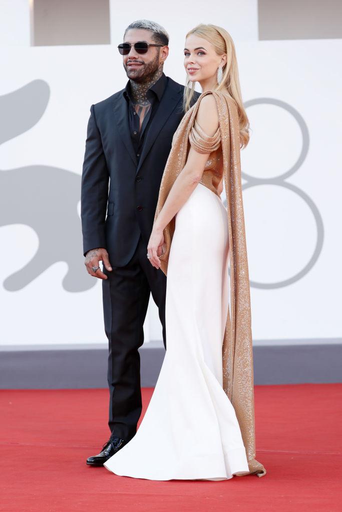 Un influencer italian şi-a făcut toate intervenţiile estetice de pe piaţă, ba chiar şi schimbarea culorii ochilor. Ce mai plănuieşte 931050