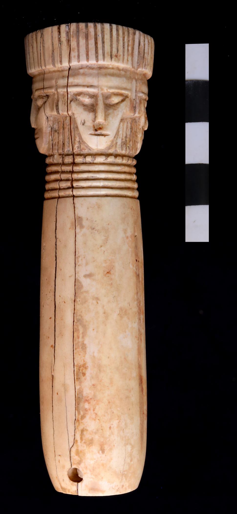  Arheologii au descoperit bijuterii intacte din Egiptul Antic. Imagini cu comoara de lângă Luxor, veche de 3.800 de ani 933746