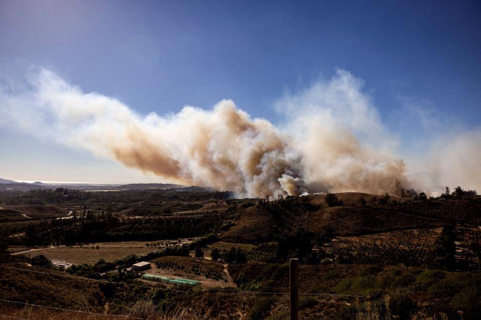 Incendiu uriaș în California: Sute de case au fost distruse de flăcări, mii de oameni evacuați 934287