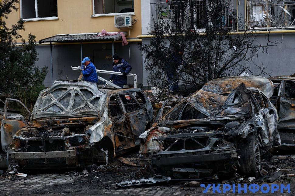 Rușii au atacat la câteva sute de kilometri de România: O femeie a fost ucisă, alți 13 oameni sunt răniți 934563