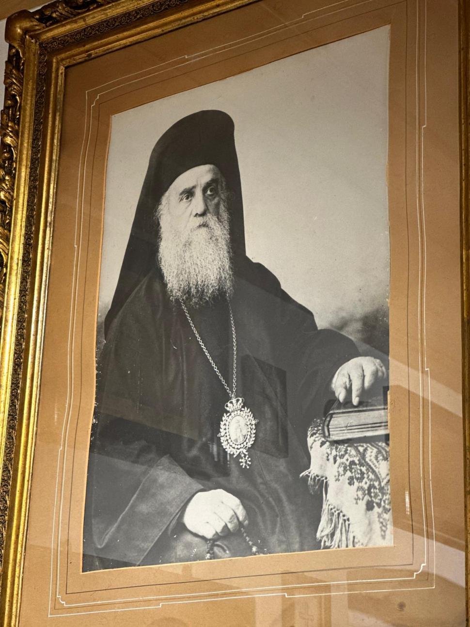 Sf. Nectarie, vindecătorul de cancer, sărbătorit pe 9 noiembrie 2024. Rugăciuni vindecătoare şi povestea lui 933918