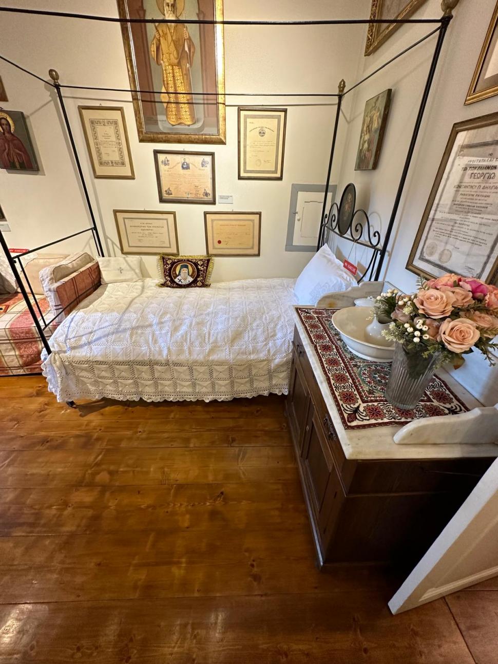 Sf. Nectarie, vindecătorul de cancer, sărbătorit pe 9 noiembrie 2024. Rugăciuni vindecătoare şi povestea lui 933920