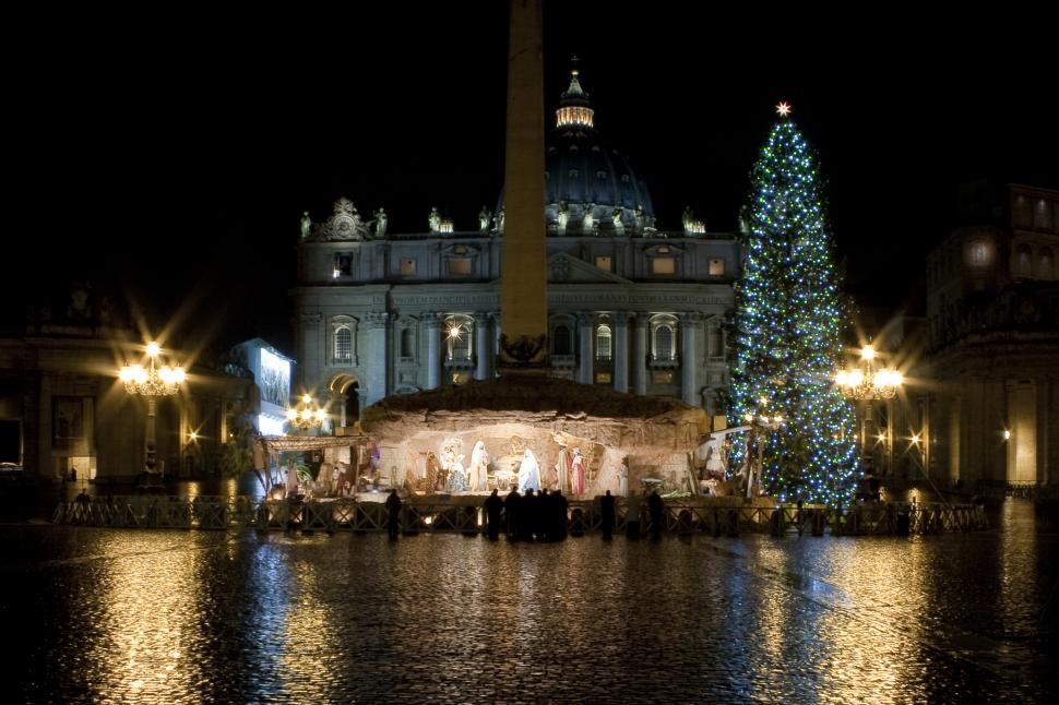 O petiţie pune în pericol bradul de Crăciun al Papei de anul acesta 935024