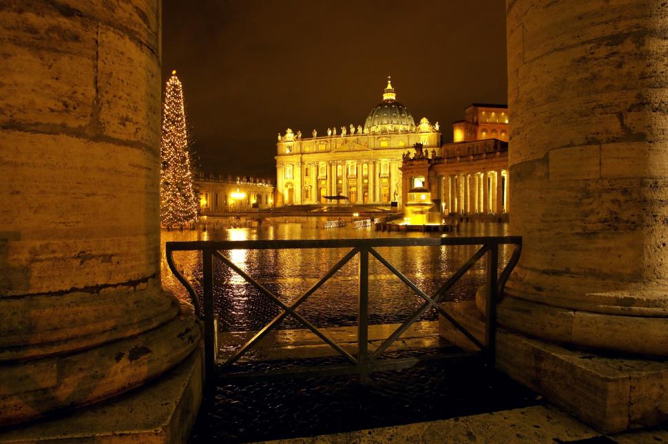 O petiţie pune în pericol bradul de Crăciun al Papei de anul acesta 935026