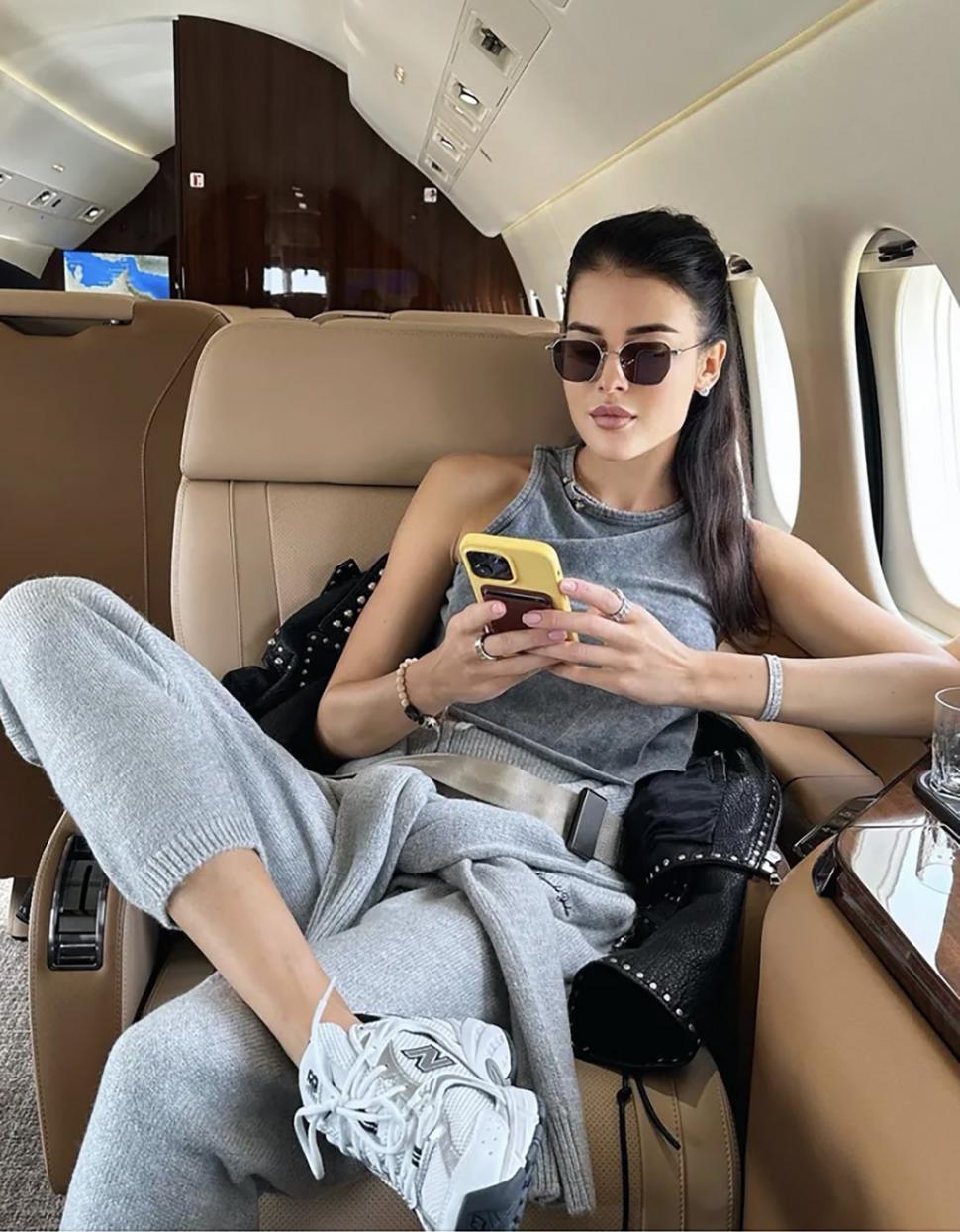 Rușii vor să o bage la închisoare pe o fostă Miss Rusia. Cum a fost prinsă pe aeroport Sofia 935032