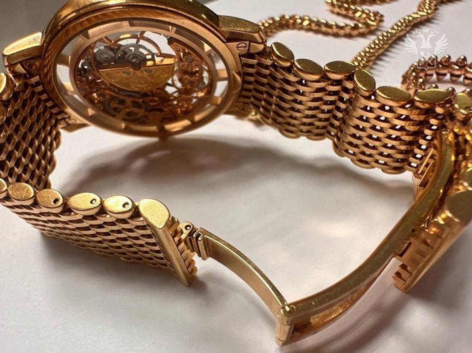 Rușii vor să o bage la închisoare pe o fostă Miss Rusia. Cum a fost prinsă pe aeroport Sofia 935043