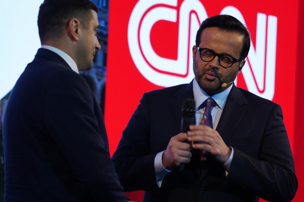 Din culisele dezbaterii Antena 3 CNN la care George Simion a dat buzna neinvitat. Ce nu s-a văzut la televizor 935421