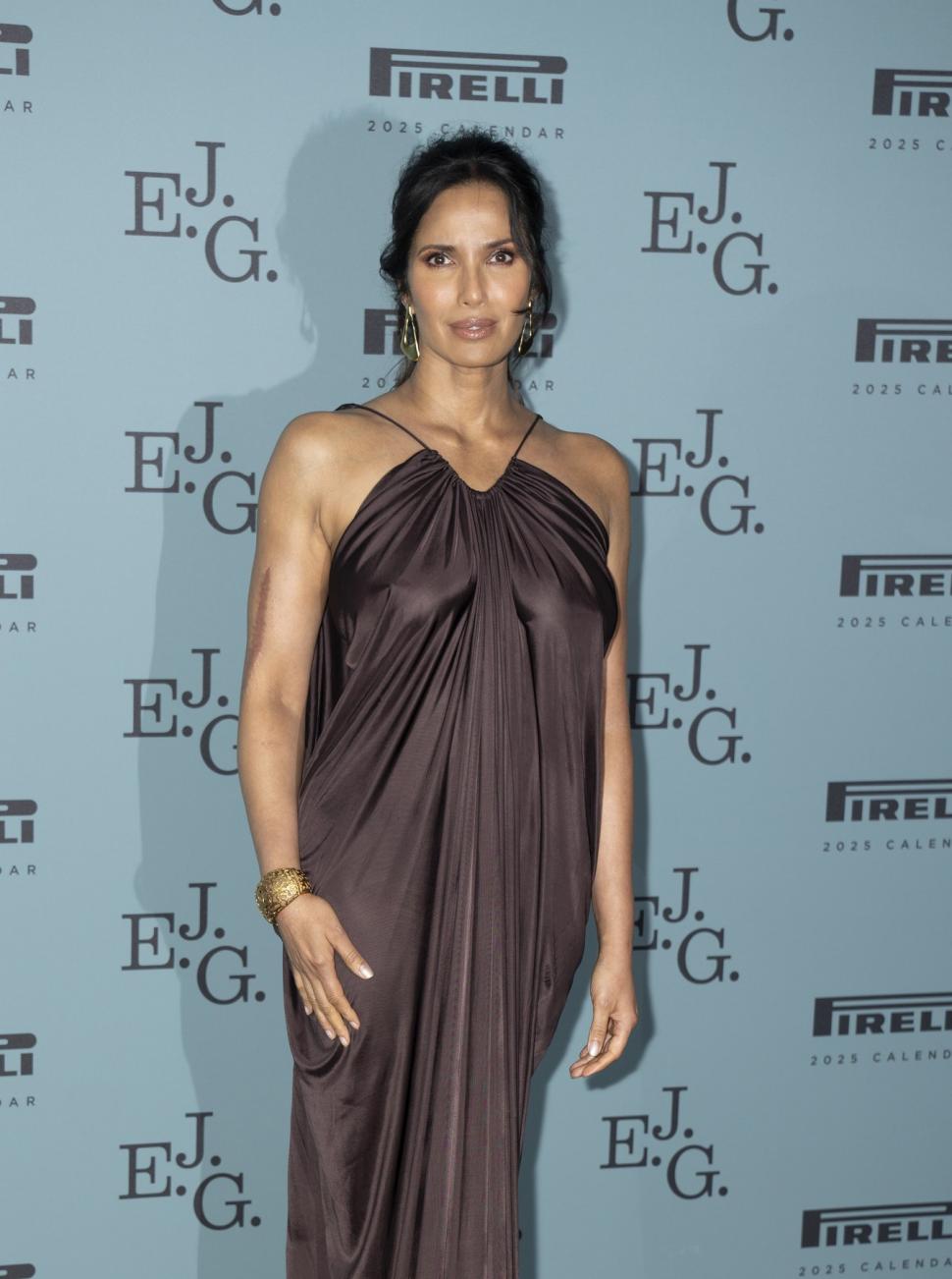 Fotografii incendiare în noul calendar Pirelli 2025. Care sunt vedetele care au pozat nud 935295