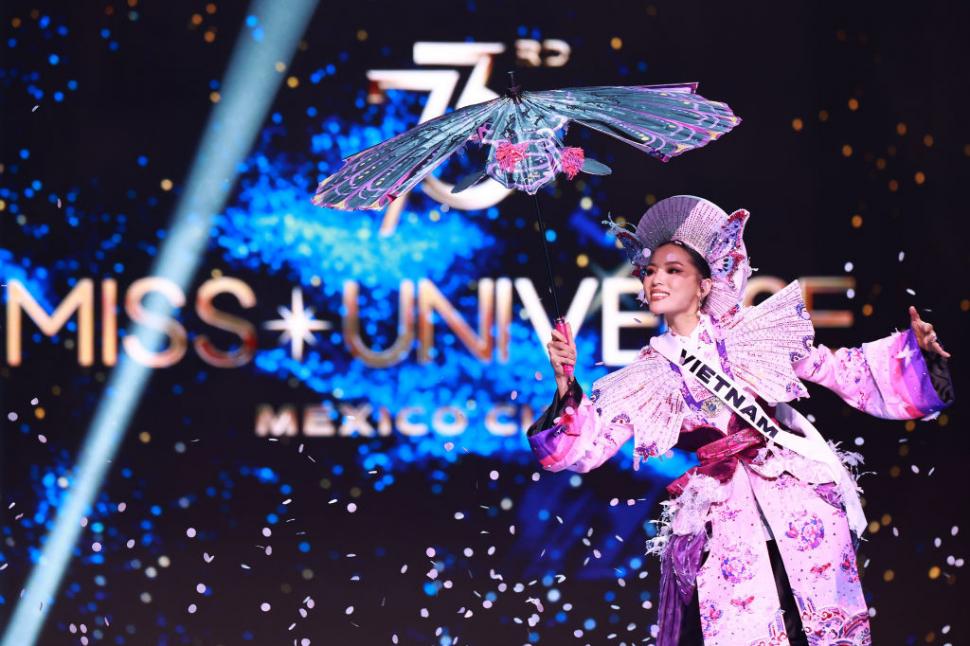 Cele mai spectaculoase ținute purtate la Miss Universe 2024. Concurentele au uimit cu aparițiile lor la proba costumelor naționale 935835