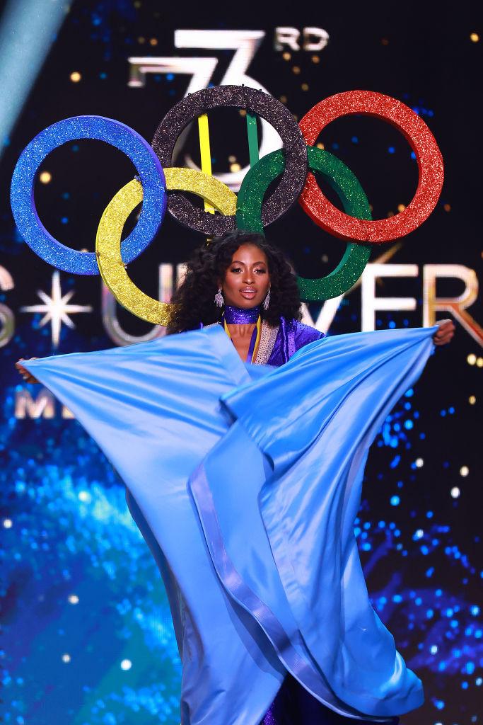 Cele mai spectaculoase ținute purtate la Miss Universe 2024. Concurentele au uimit cu aparițiile lor la proba costumelor naționale 935845
