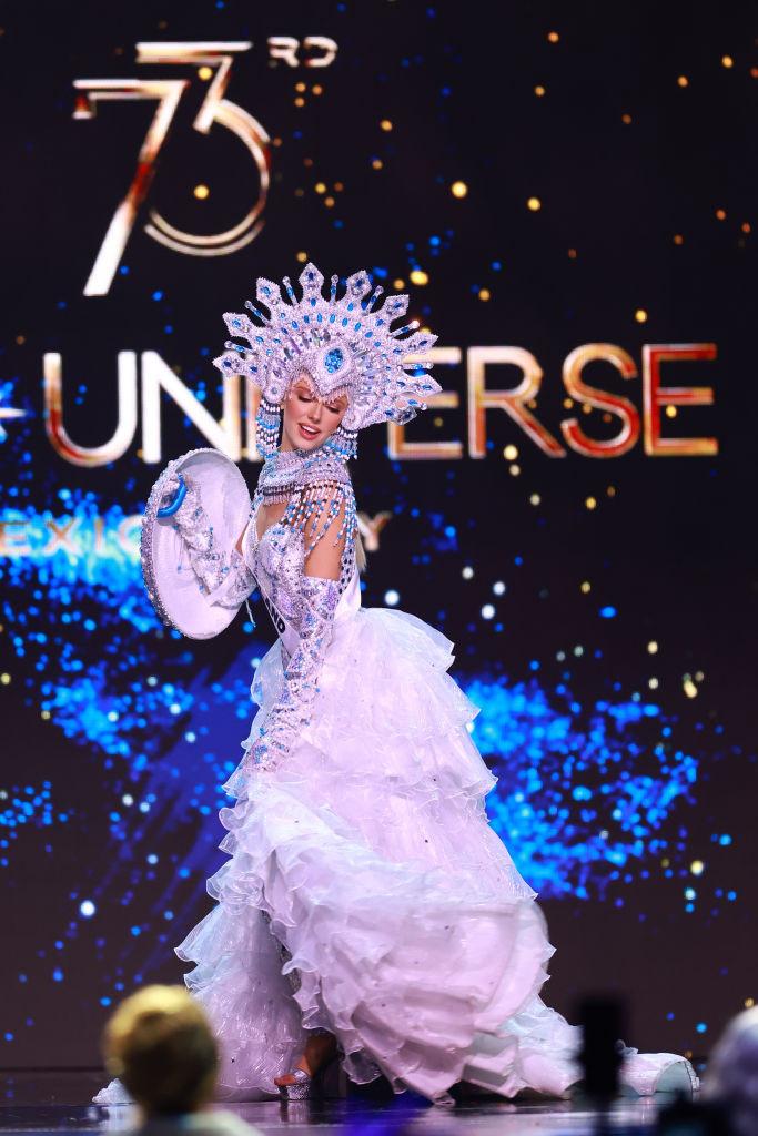 Cele mai spectaculoase ținute purtate la Miss Universe 2024. Concurentele au uimit cu aparițiile lor la proba costumelor naționale 935858
