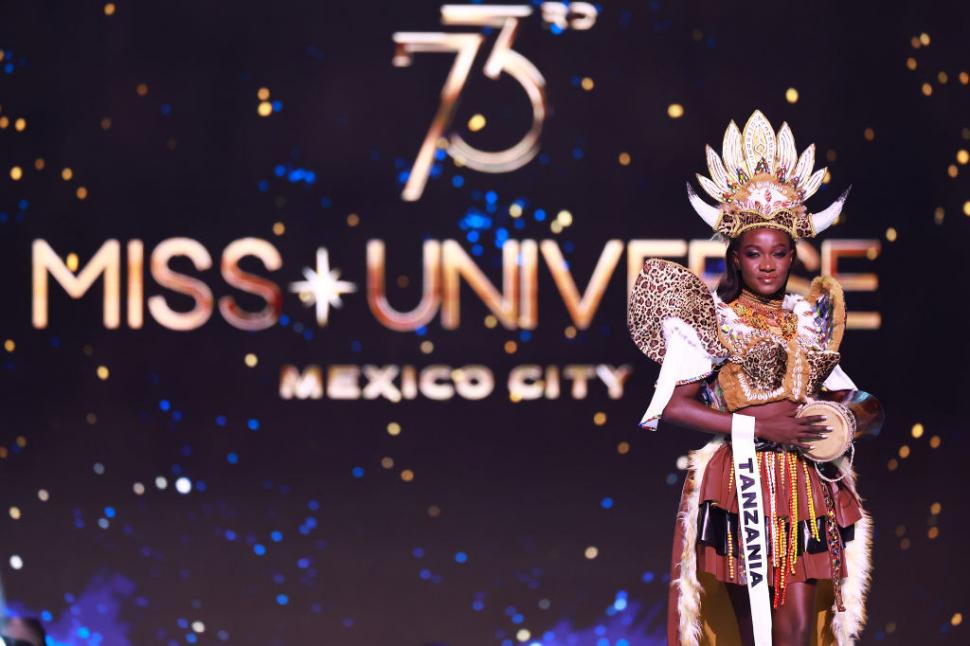 Cele mai spectaculoase ținute purtate la Miss Universe 2024. Concurentele au uimit cu aparițiile lor la proba costumelor naționale 935864