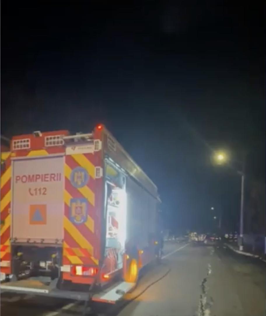 Accident mortal în Vrancea: 2 tineri au ars de vii după ce mașina a luat foc, iar alți 3 au fost răniți 936117