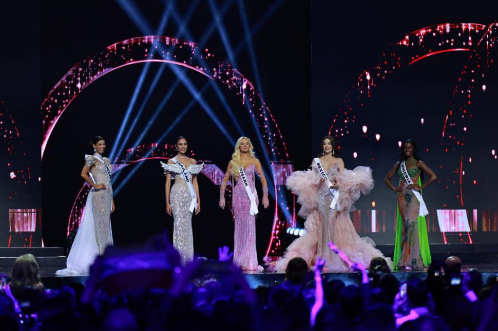 Victoria Kjaer Theilvig din Danemarca a fost încoronată Miss Universe 2024. Imagini cu aparițiile sale la concursul de frumusețe 936151