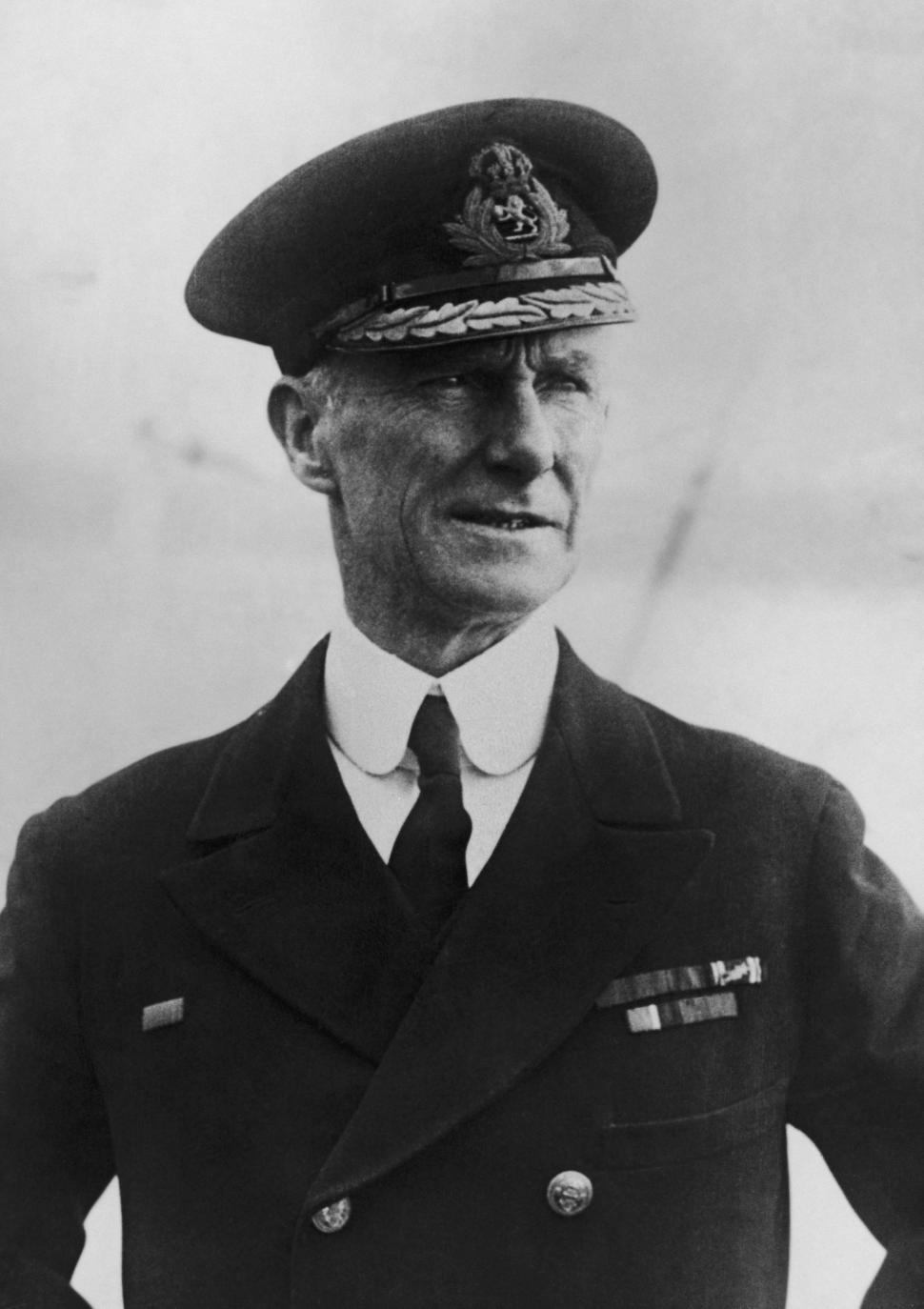 Cine a fost căpitanul care a salvat peste 700 de pasageri de pe Titanic. Ceasul lui tocmai s-a vândut cu o sumă record 936280