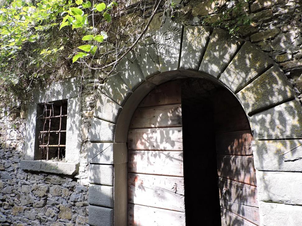 Sat întreg, scos la vânzare în regiunea Toscana din Italia. Cum arată cătunul care costă cât un apartament în nordul Bucureștiului 936226