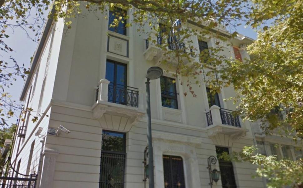 Scandal în Grecia după ce o casă s-a scos la vânzare cu 300 de milioane de euro fără ca proprietarii să știe  936812