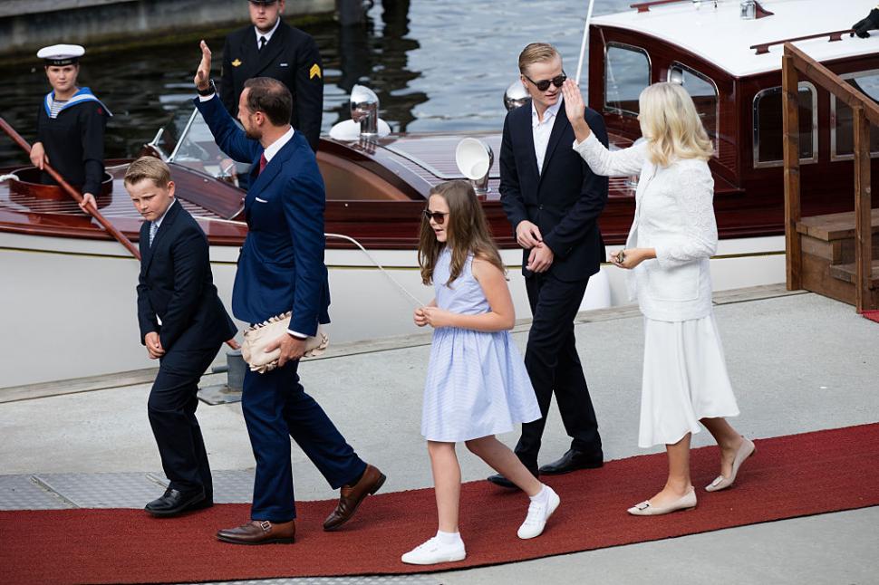 Scandal uriaș în familia regală a Norvegiei. S-au aflat noi detalii șocante despre fiul vitreg al viitorului rege, aflat deja în arest 937213