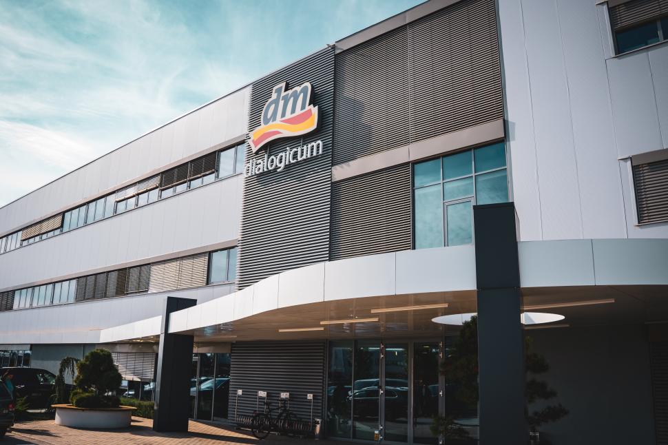 dm drogerie markt România: peste 35% creștere față de anul trecut 937995