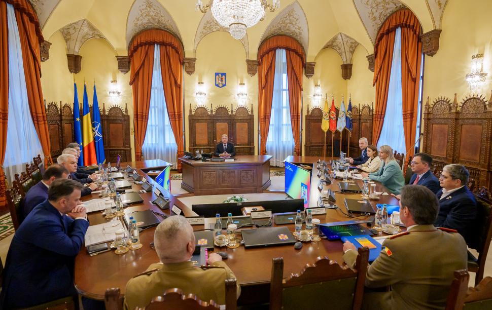 CSAT: Atacuri cibernetice pentru influențarea alegerilor. Un candidat a beneficiat ilegal de tratament preferențial de la TikTok 938152