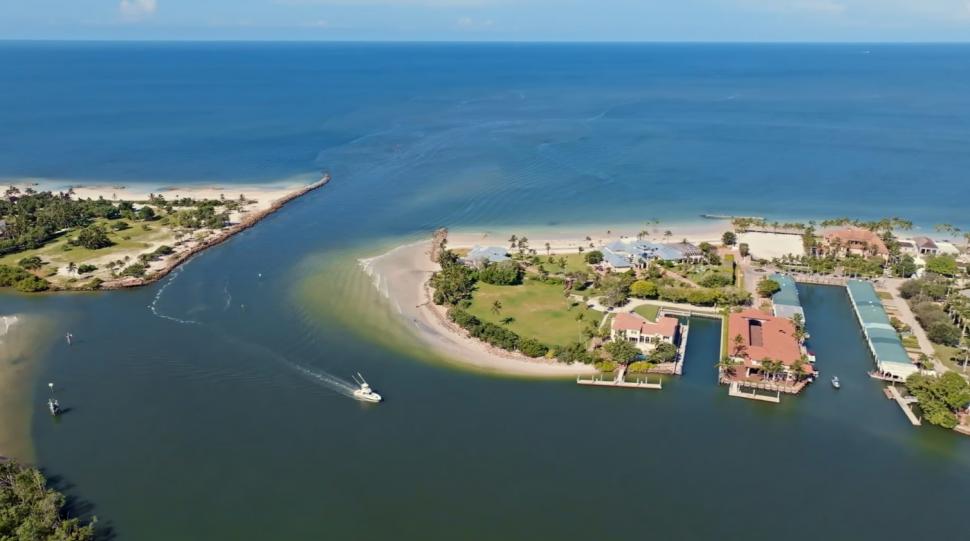 O casă care se vinde cu  295 milioane de dolari în SUA va fi înghițită de inundații în câțiva ani  939051