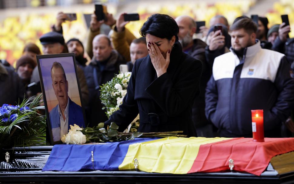 Helmut Duckadam va fi condus azi pe ultimul drum. Va fi incinerat în prezenţa familiei, așa cum și-a dorit 939178