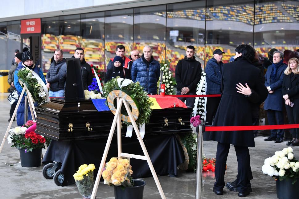 Helmut Duckadam va fi condus azi pe ultimul drum. Va fi incinerat în prezenţa familiei, așa cum și-a dorit 939179