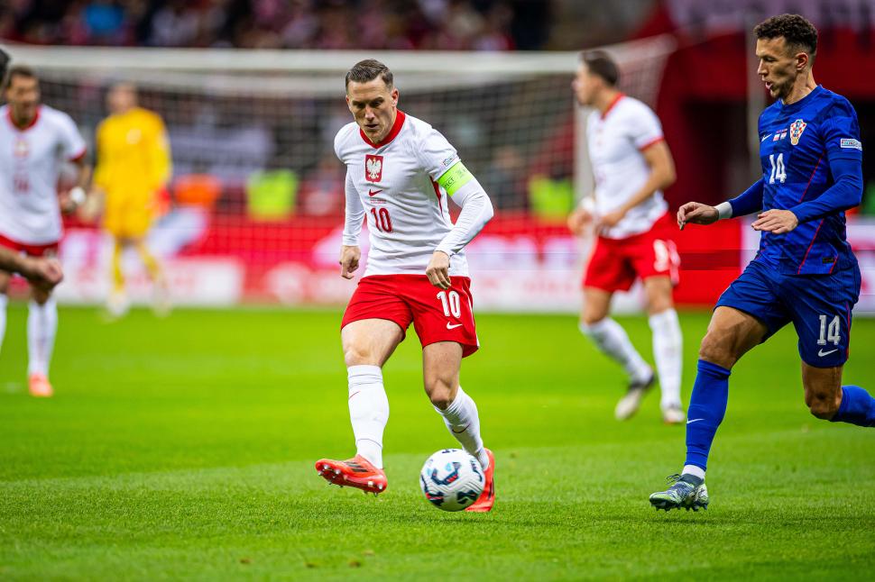 Piotr Zieliński – cel mai mare dintre Orły / Vulturi 939234