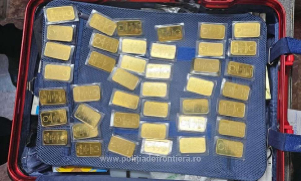 Un bărbat care pleca din Timișoara în Indonezia avea în bagaj 42 de lingouri de aur 940311