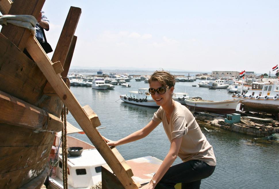 Un „trandafir al deșertului” cu mâinile pline de sânge. Rolul cheie al Asmei Assad în regimul soțului ei care a aruncat Siria în ruină 940281