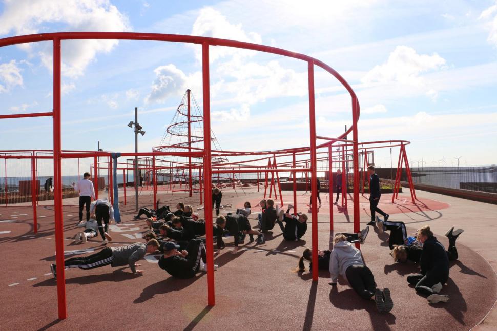 Orașul de cinci minute: Imagini impresionante din cartierul revoluționar al Danemarcei, unde totul este la doi pași distanță 940329