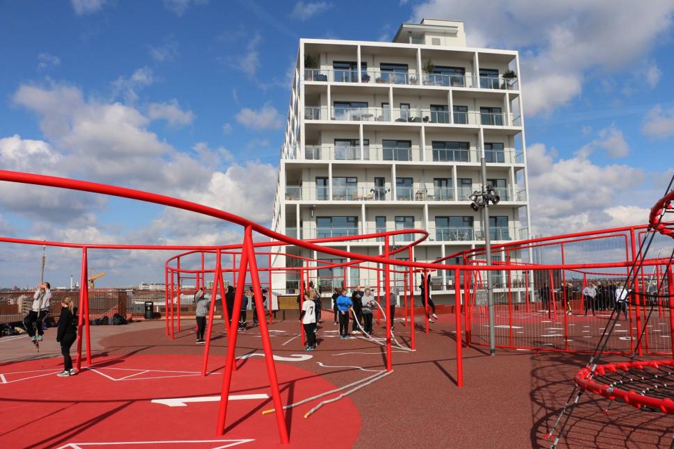 Orașul de cinci minute: Imagini impresionante din cartierul revoluționar al Danemarcei, unde totul este la doi pași distanță 940330