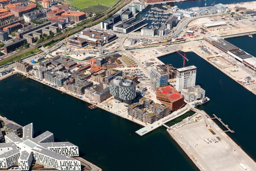 Orașul de cinci minute: Imagini impresionante din cartierul revoluționar al Danemarcei, unde totul este la doi pași distanță 940336