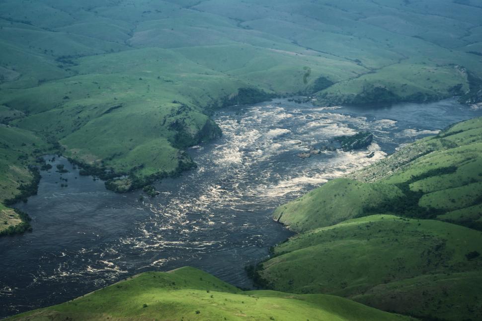 Oamenii de știință au cartografiat râurile lumii, în fiecare zi din ultimii 35 de ani. Ce au descoperit i-a șocat 940944