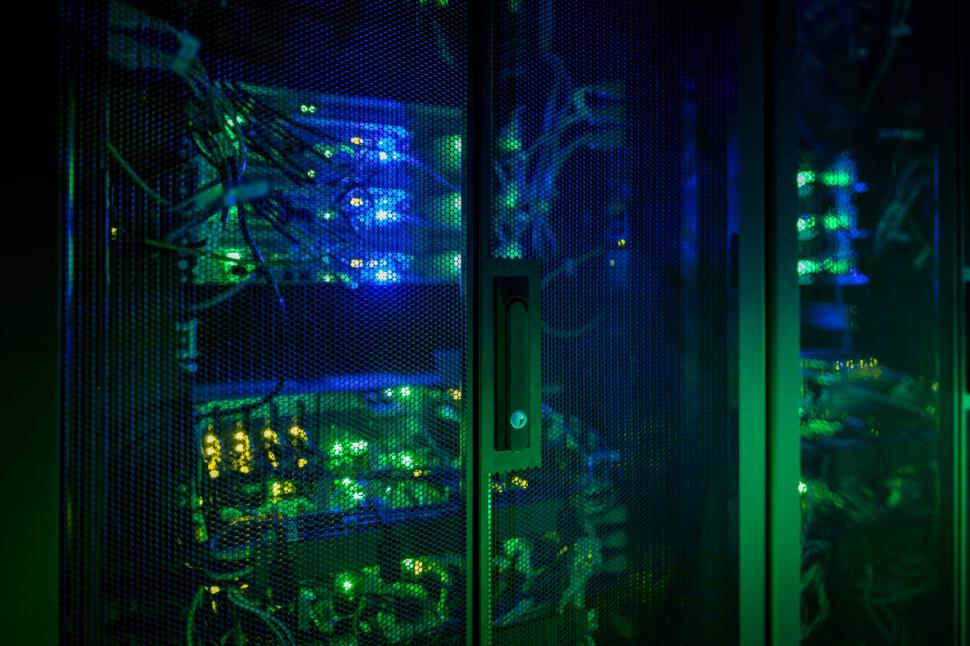 Cum arată serverele de 100 de milioane de euro ale cloudului guvernamental. Pe acestea vor fi stocate informațiilor românilor 942194