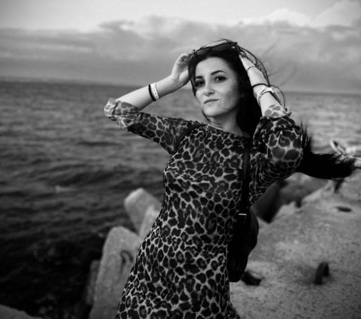 O polițistă de 23 de ani a murit într-un accident provocat de un tânăr de 22 de ani, în Botoșani. Mesajul colegilor ei 942286