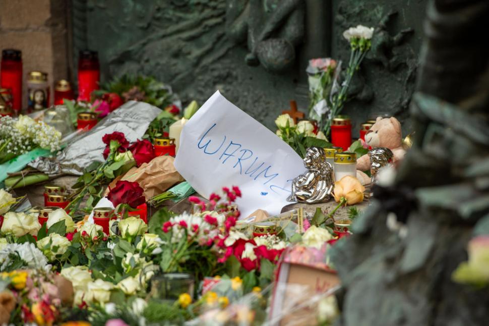 Doliu și furie, după atacul de la târgul de Crăciun din Germania. Imaginile durerii în Magdeburg: „Este o tragedie pentru toată lumea” 942597