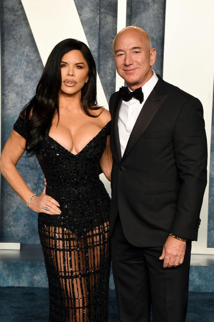 Jeff Bezos și-ar face nuntă de 600 de milioane la Aspen, chiar după Crăciun. Cine este logodnica miliardarului, Lauren Sanchez 942569