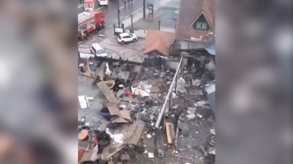 Un avion de mici dimensiuni s-a prăbuşit în centrul unui oraş turistic din Brazilia. 10 persoane au murit 942626