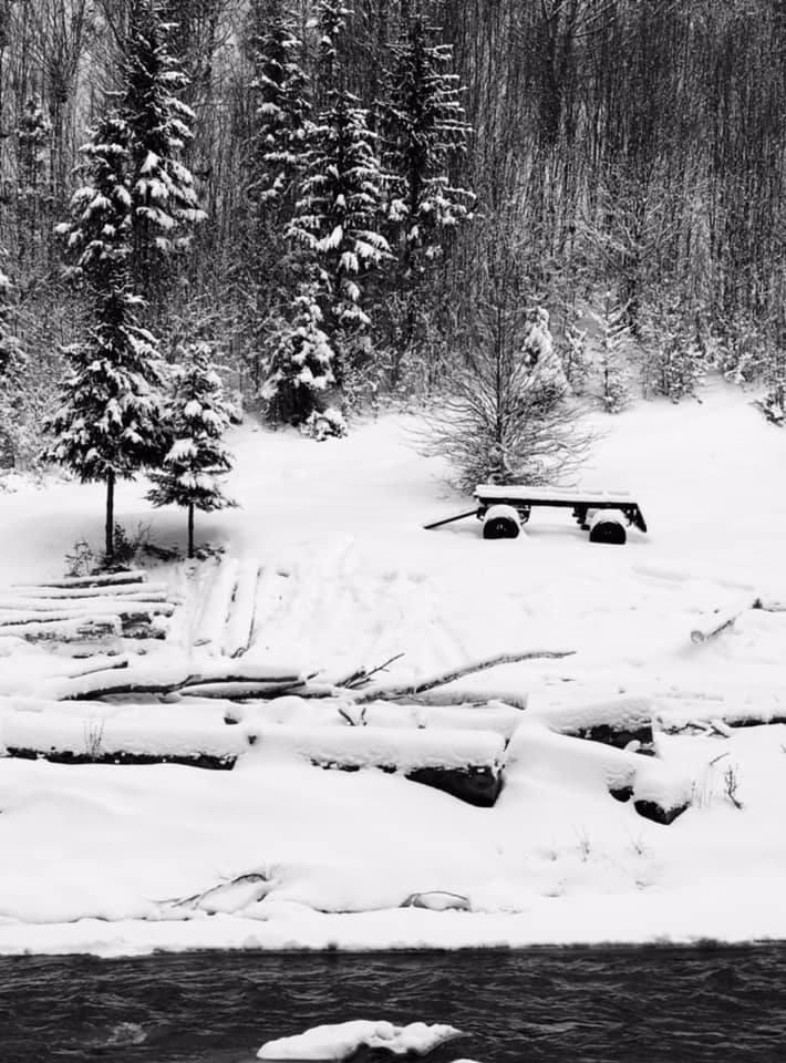 Imagini artistice cu mocănița din Maramureș iarna. Turiștii au rezervat deja locuri în tren pentru acest Crăciun: Cât costă un bilet 941902