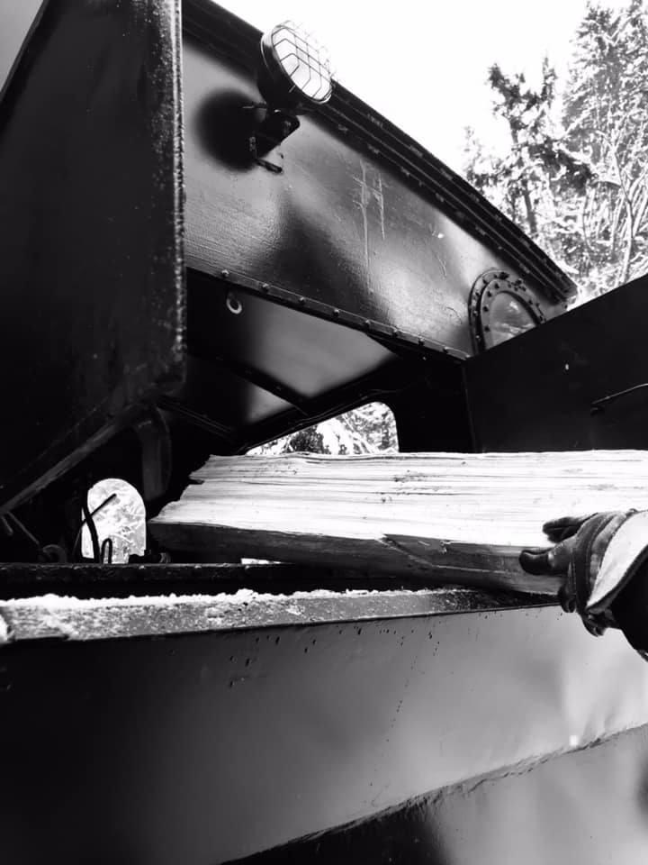 Imagini artistice cu mocănița din Maramureș iarna. Turiștii au rezervat deja locuri în tren pentru acest Crăciun: Cât costă un bilet 941909