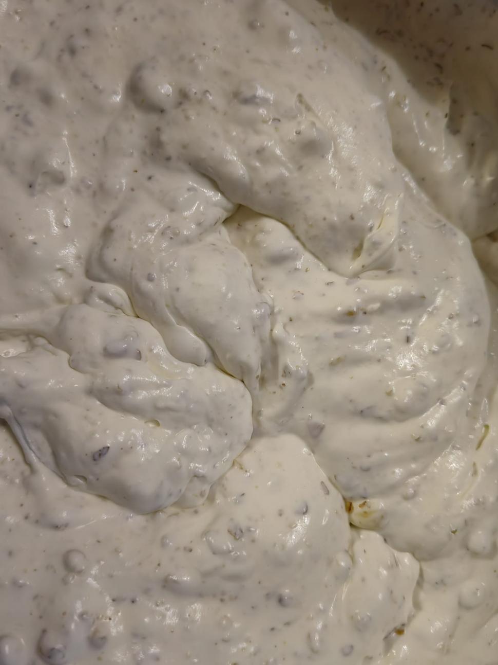 Rețetă veche de prajitură cu „foi odihnite”, transmisă din bătrâni în Maramureș. Este perfectă pentru sărbători 942699