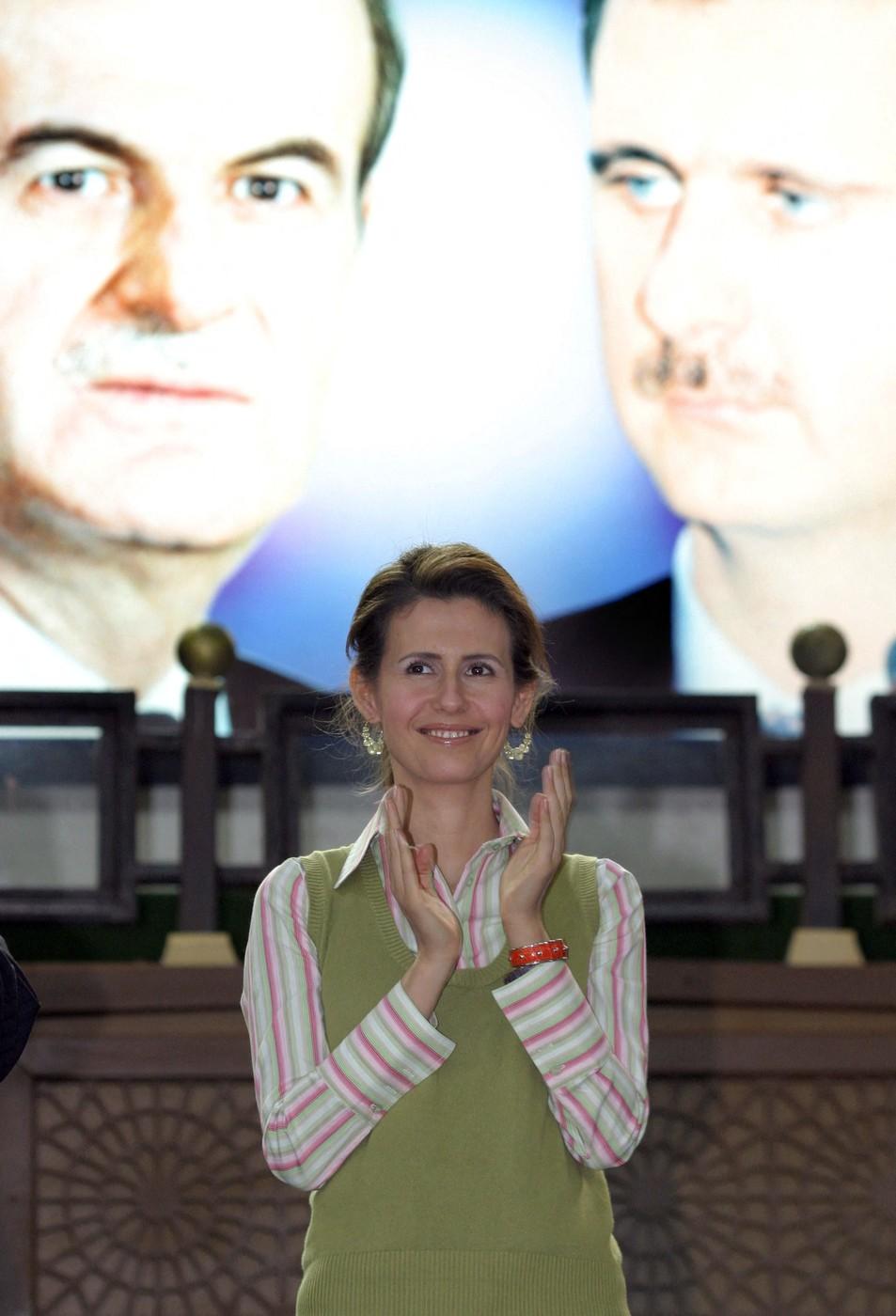 „Trandafirul deșertului” vrea să divorțeze de dictatorul sirian refugiat la Moscova. Asma al Assad vrea să se mute la Londra 942724