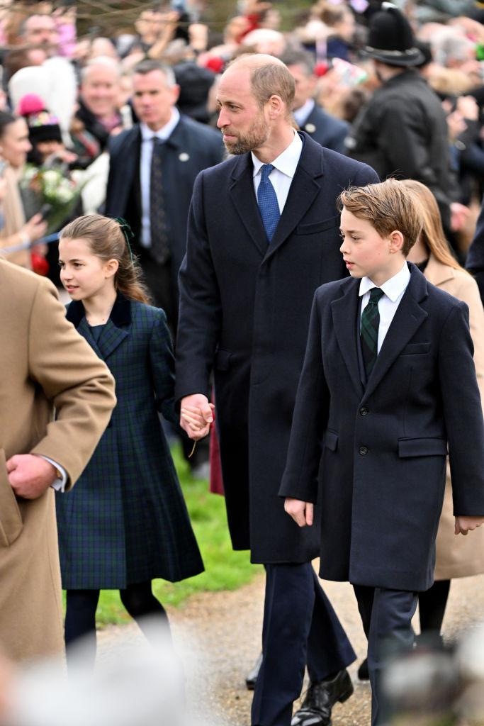 Familia regală britanică a participat la slujba de Crăciun. Imagini inedite cu Regele Charles și Prințesa Kate 943098