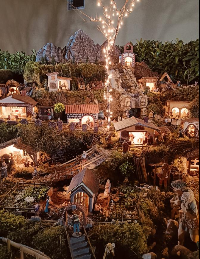 Scena Nașterii Domnului în curtea unei case din Torino este vizitată de mii de oameni. Cum le-a venit ideea proprietarilor  943187