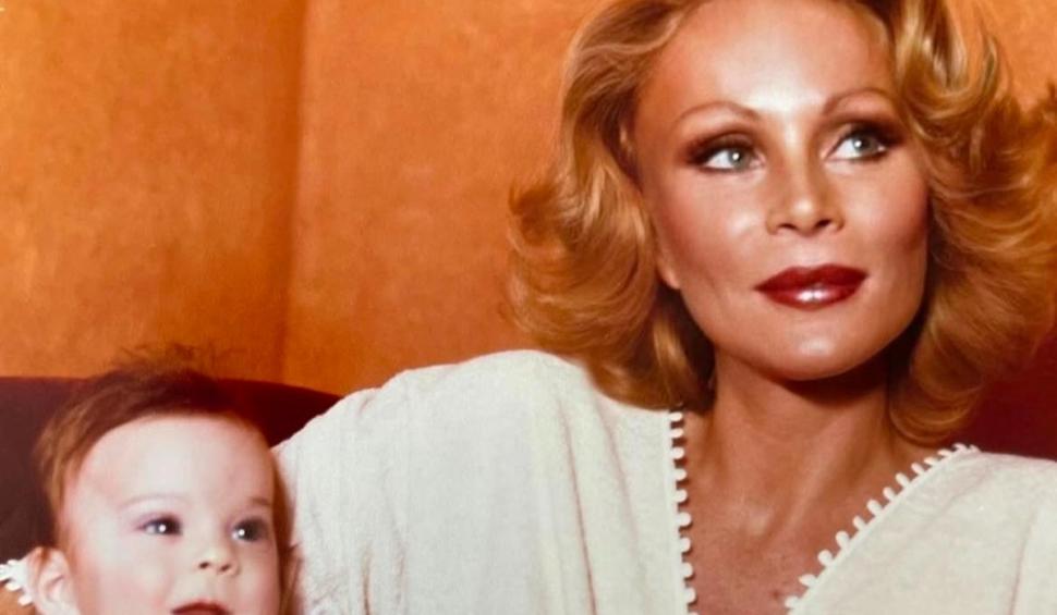 A murit Jocelyn Wildenstein. „Catwoman” ajunsese cunoscută pentru operațiile estetice extreme 944013