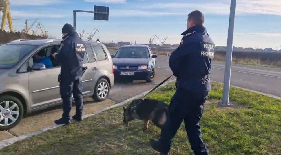 Primele controale în zonele de graniță, după aderarea la Schengen. Poliția verifică mașini și acte: Nu înseamnă că ne oprim, ne adaptăm 944126