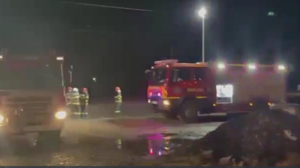 Scurgeri de benzină dintr-un vagon-cisternă în Gara Albeşti. Locuitorii din zonă sunt evacuați 944199