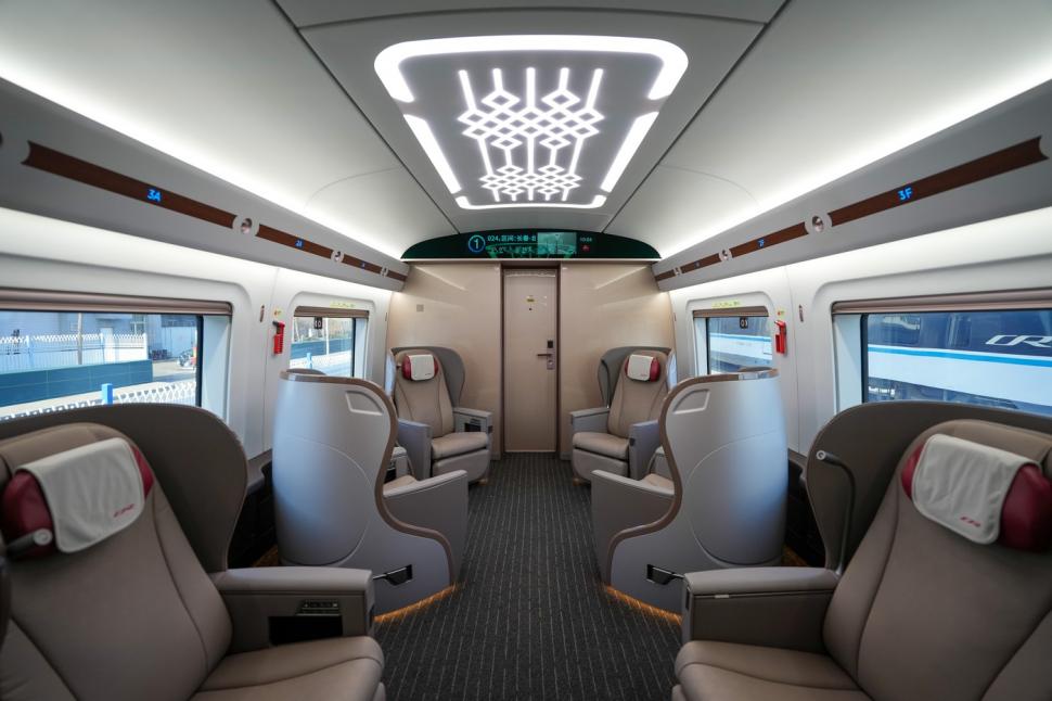 Cum arată ultimul tren de mare viteză făcut în China. A fost testat de mii de ori și ar putea deveni cel mai rapid din lume 944277