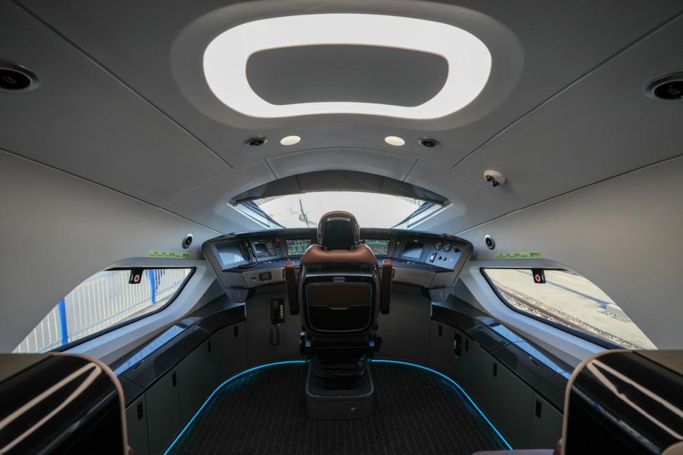 Cum arată ultimul tren de mare viteză făcut în China. A fost testat de mii de ori și ar putea deveni cel mai rapid din lume 944280